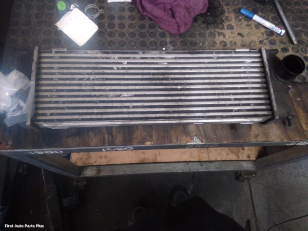 2011 RENAULT TRAFIC Intercooler