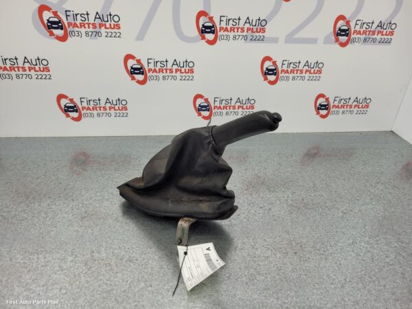2017 MAZDA BT50 Handbrake Lever