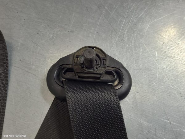2014 MERCEDES VITO Seatbelt/Stalk