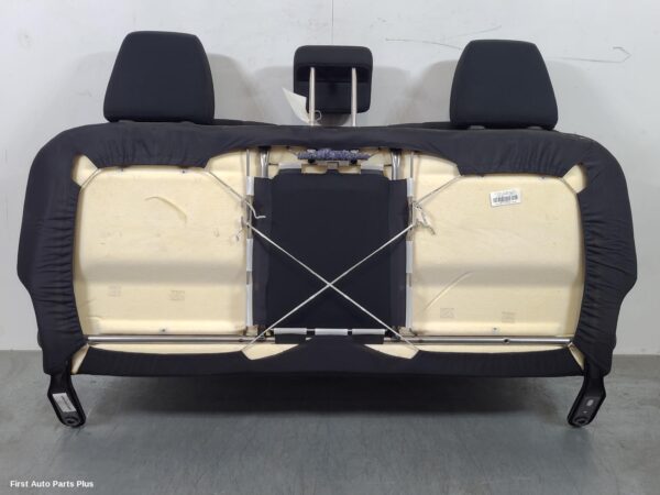 2023 NISSAN NAVARA 2nd Seat (Rear Seat)