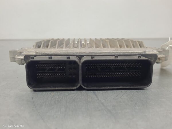 2016 MERCEDES VITO Ecu
