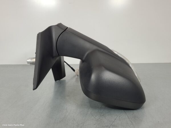 2024 LDV DELIVER 9 Right Door Mirror