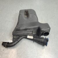 2021 MERCEDES VITO Washer Bottle