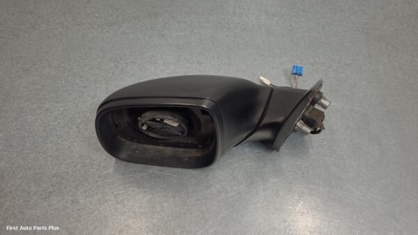 2013 VOLKSWAGEN AMAROK Left Door Mirror