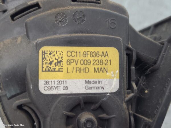 2012 FORD TRANSIT Pedal Assembly