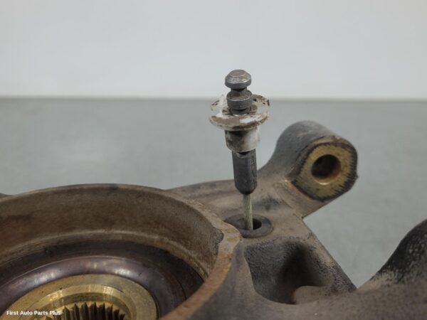 2016 MERCEDES VITO Left Rear Hub Assembly