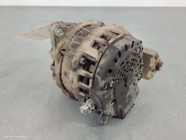 2017 NISSAN NAVARA Alternator