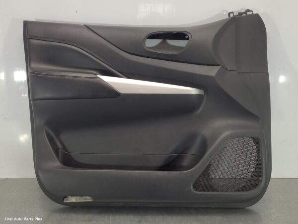 2018 NISSAN NAVARA Door Trim