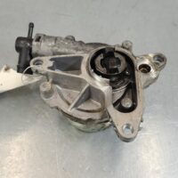 2015 RENAULT TRAFIC Vacuum/Air Pump