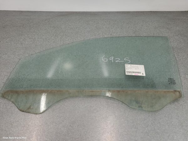 2017 MAZDA BT50 Left Front Door Window