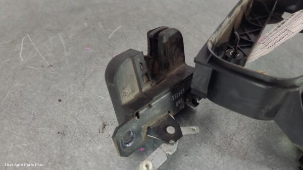 2012 VOLKSWAGEN TRANSPORTER Door/Boot/Gate Lock