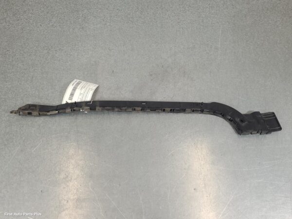 2019 MERCEDES VITO R/Bar Bracket/Reinfo