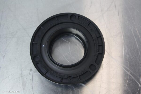 2010 FORD TRANSIT Oil Seal