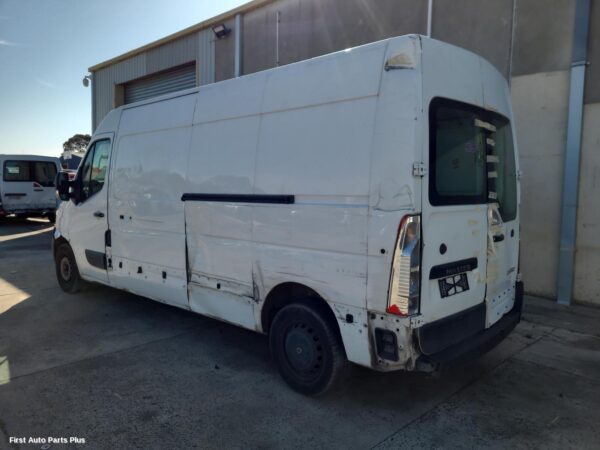 2017 RENAULT MASTER Bonnet Release