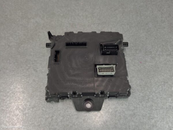 2019 RENAULT MASTER Ecu