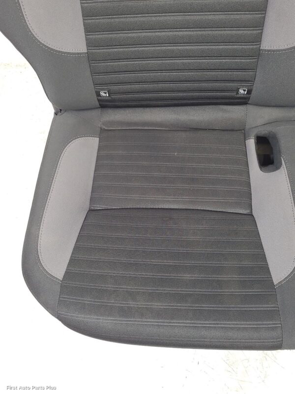 2023 NISSAN NAVARA 2nd Seat (Rear Seat)