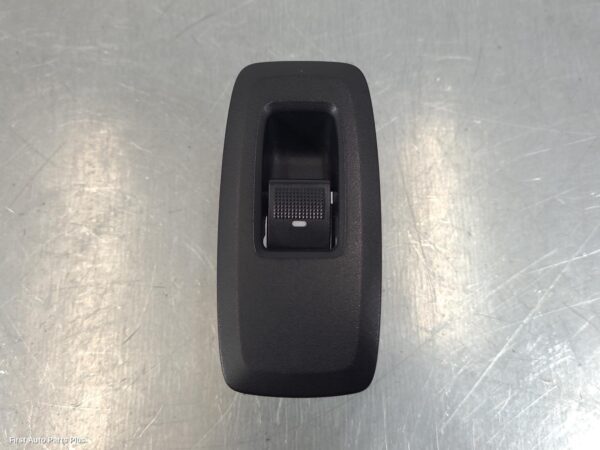 2018 FORD EVEREST Pwr Dr Wind Switch