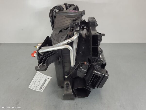 2020 MERCEDES SPRINTER Heater Core/Box