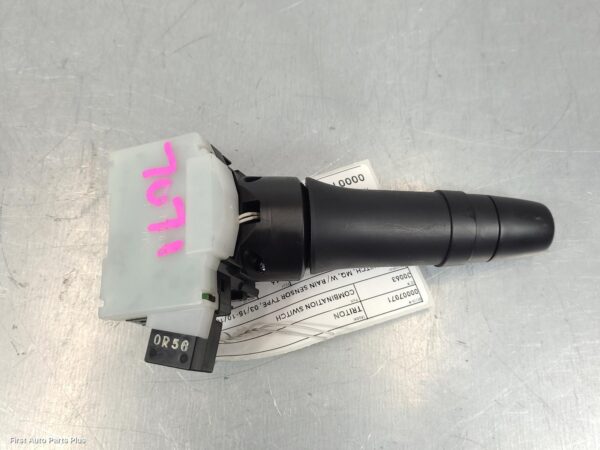 2016 MITSUBISHI TRITON Combination Switch
