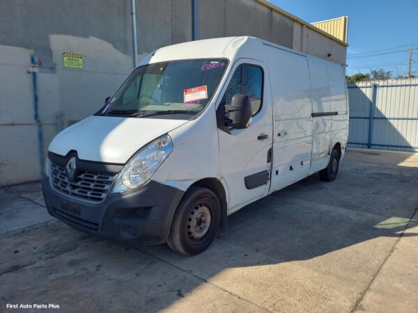 2017 RENAULT MASTER Bonnet Release