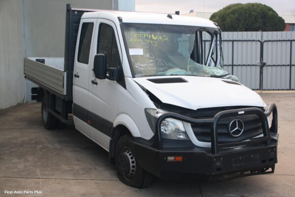 2017 MERCEDES SPRINTER Door Handle