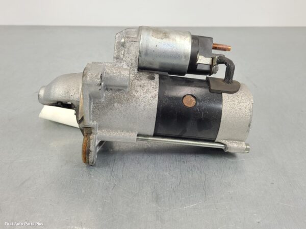 2021 RENAULT TRAFIC Starter