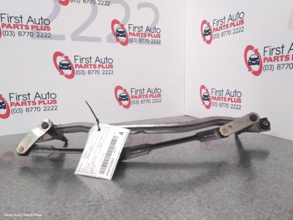 2015 RENAULT TRAFIC Wiper Linkage