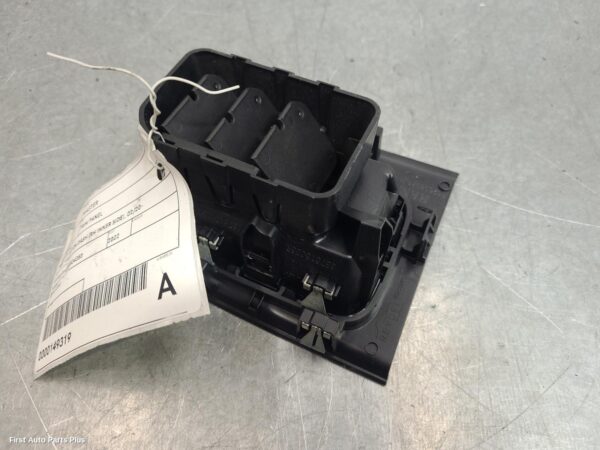 2022 RENAULT MASTER Trim Panel