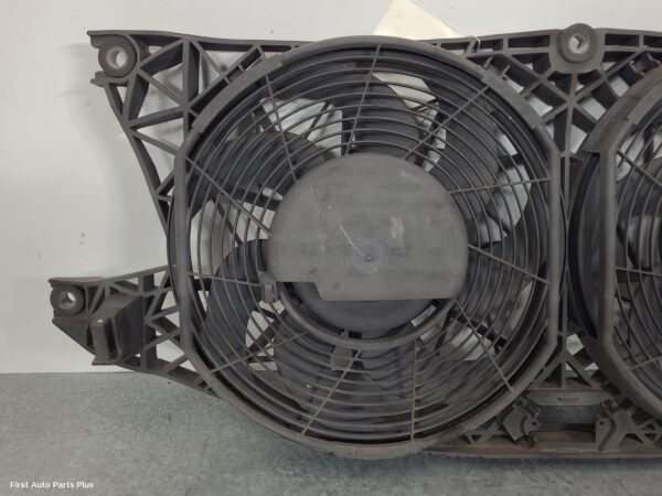 2008 MERCEDES VITO Fan