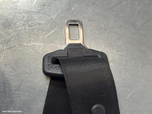 2014 MERCEDES VITO Seatbelt/Stalk