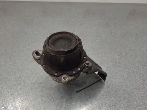 1997 FORD TRANSIT Mount