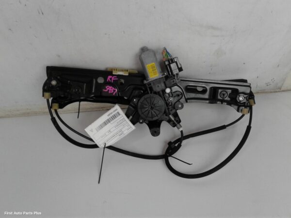 2015 FORD EVEREST Right Front Window Reg/Motor