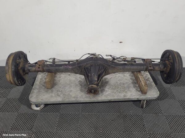 2010 TOYOTA HILUX Rear Diff Assembly