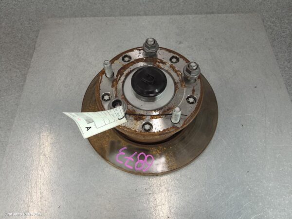 2023 FORD TRANSIT CUSTOM Left Rear Hub Assembly