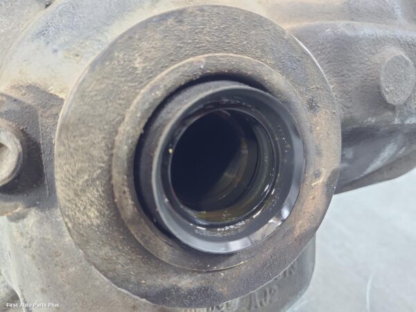 2017 FORD EVEREST Differential Centre