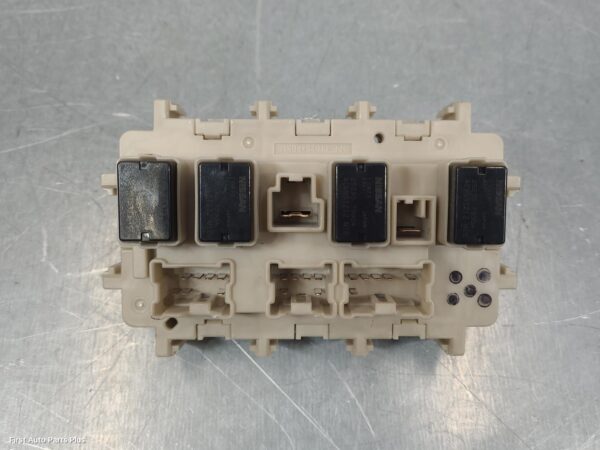 2023 NISSAN NAVARA Fuse Box