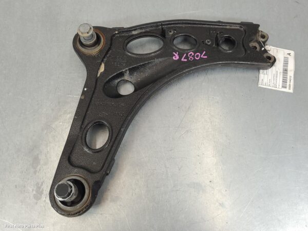 2018 RENAULT TRAFIC Right Front Lower Control Arm