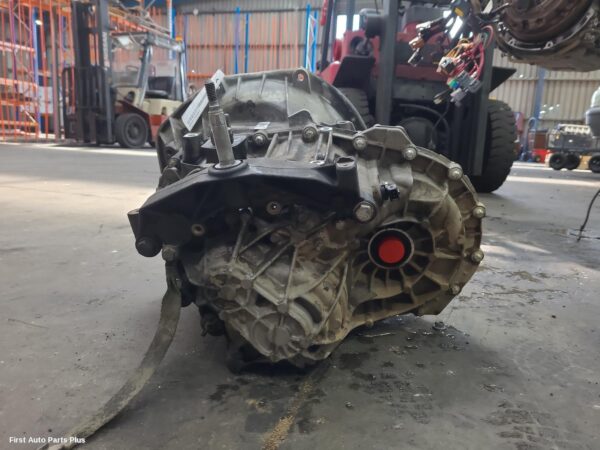2013 RENAULT TRAFIC Trans/Gearbox