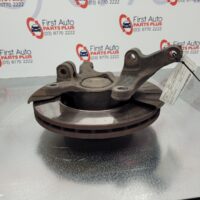 2010 MERCEDES VITO Right Front Hub Assembly