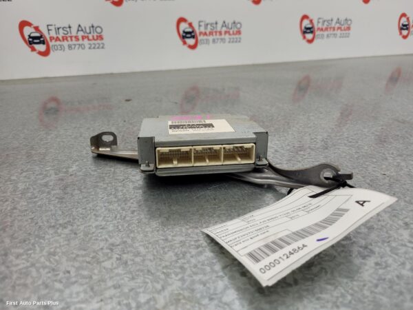 2010 TOYOTA HILUX Ecu