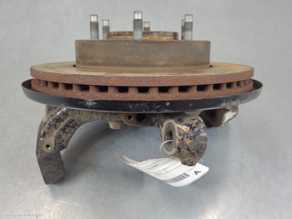 2017 HOLDEN COLORADO Left Front Hub Assembly