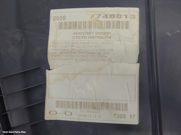2012 MERCEDES VITO Door Trim