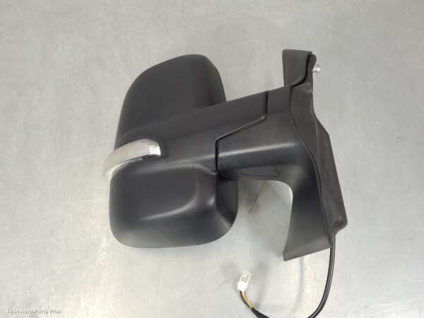 2024 LDV DELIVER 9 Right Door Mirror
