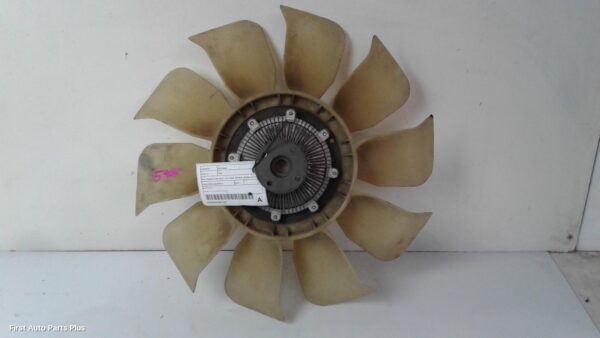 2010 NISSAN NAVARA Fan