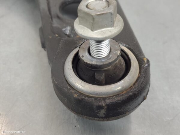 2018 RENAULT TRAFIC Right Front Lower Control Arm