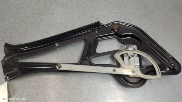 2004 MERCEDES SPRINTER Right Front Window Reg/Motor
