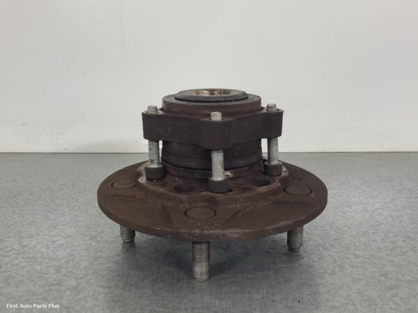 2018 FORD TRANSIT Left Front Hub Assembly