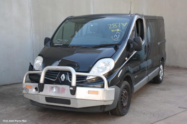 2013 RENAULT TRAFIC Radiator