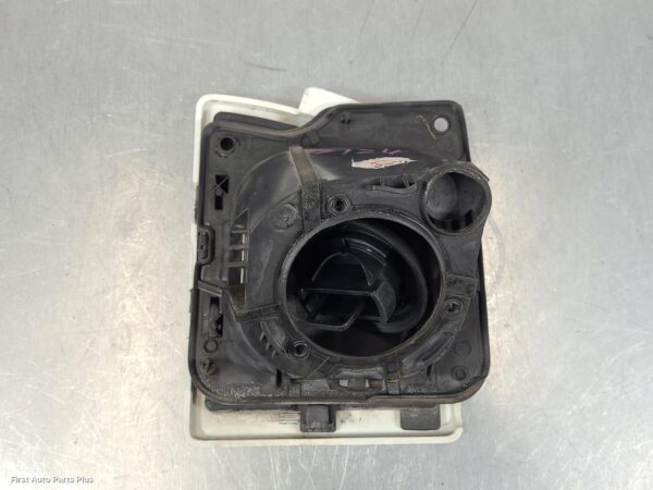 2016 RENAULT MASTER Fuel Door / Filler