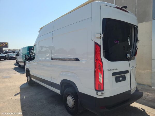 2023 LDV DELIVER 9 REVERSE_CAMERA